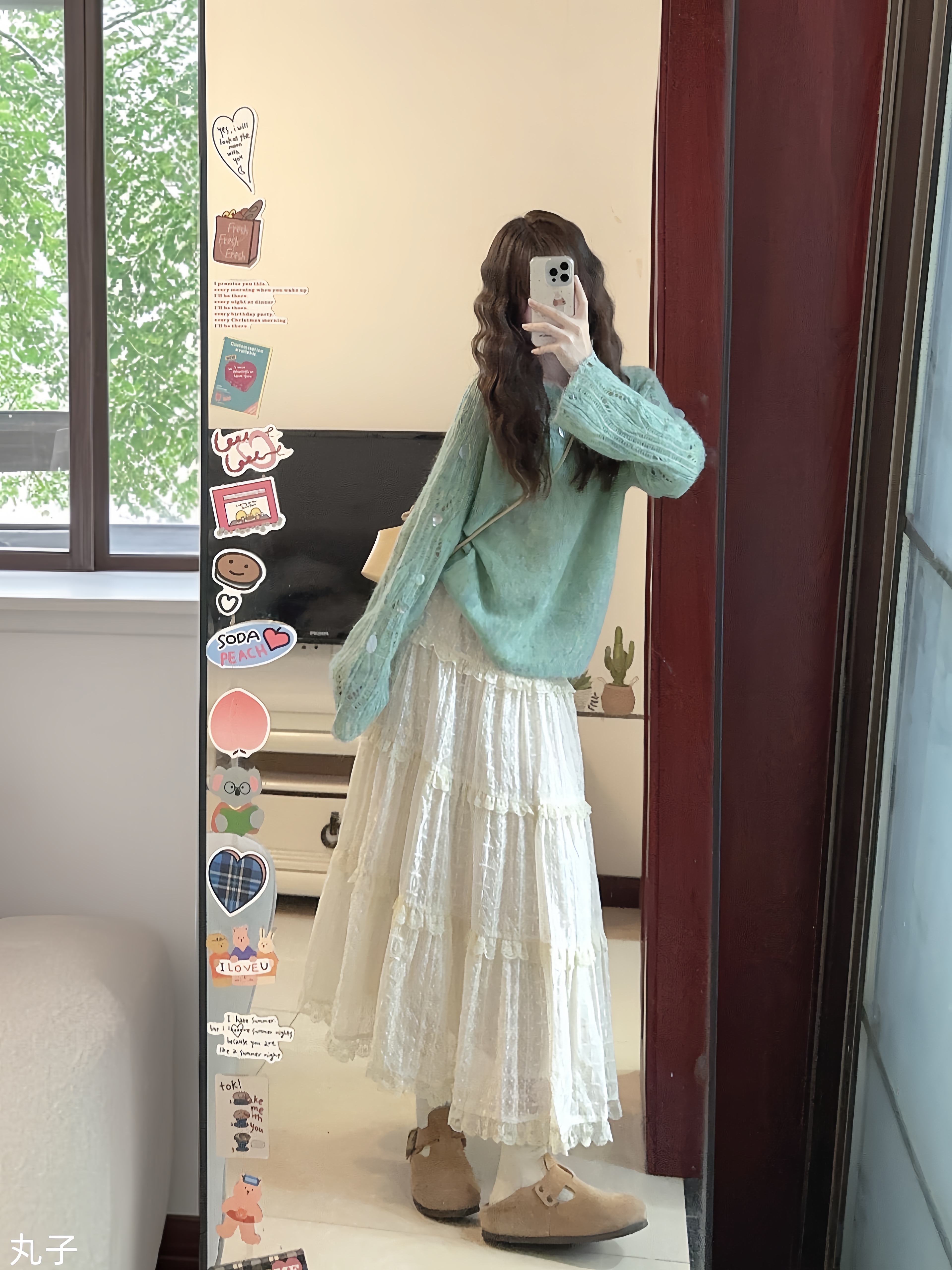 早秋慵懒风套装2025新款绿色镂空亮片针织上衣高腰显瘦蕾丝半身裙