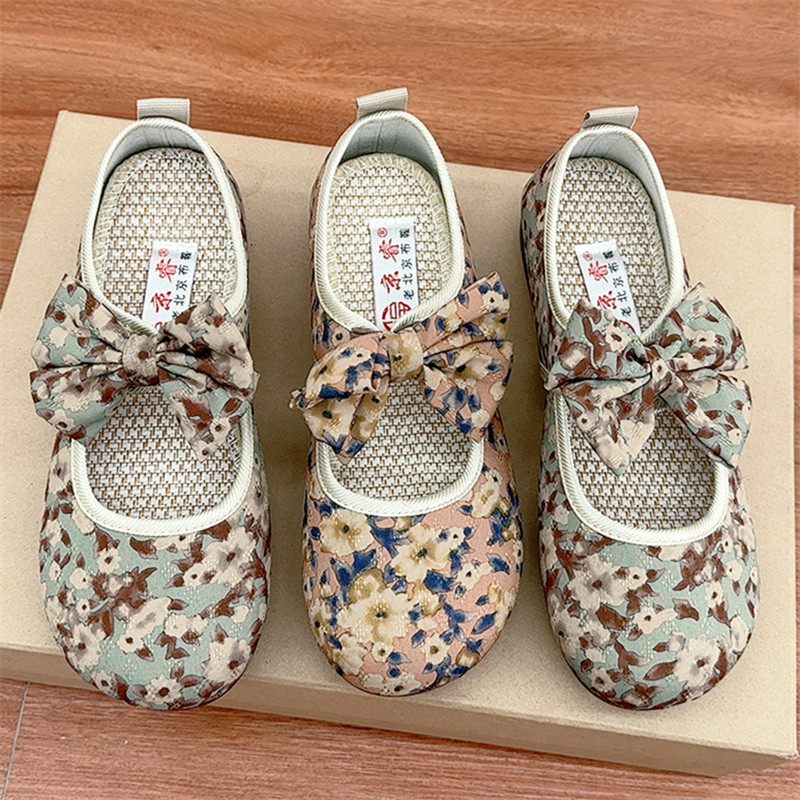 2025春季新款老北京布鞋女单鞋蝴蝶结装饰时尚百搭洋气豆豆鞋