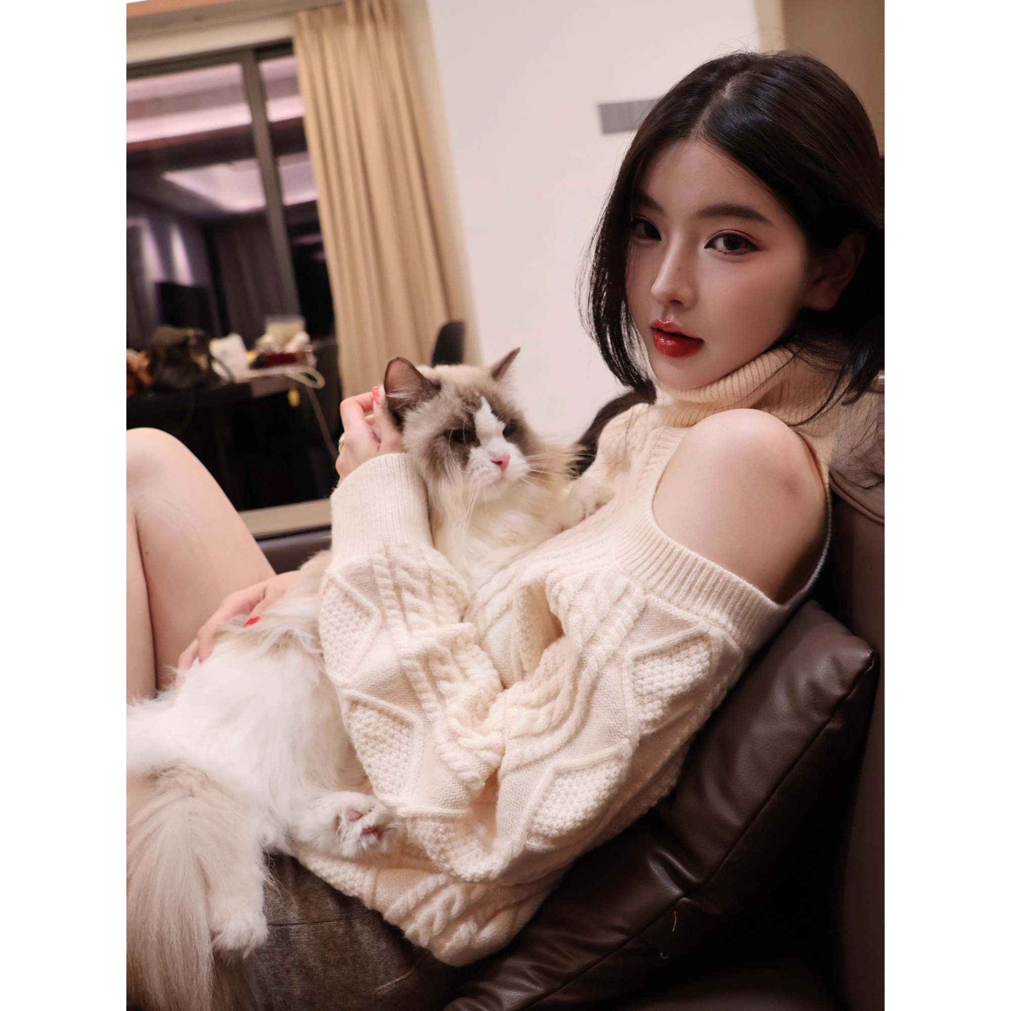 FartShop玫瑰礼记高领露肩冬季修身时尚毛衣女秋冬慵懒感针织上衣