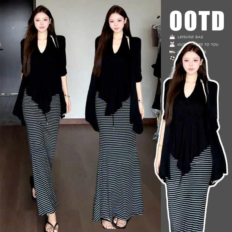 孕妇早秋开衫吊带遮肚背心+黑白撞色条纹针织弹力显瘦半身裙套装