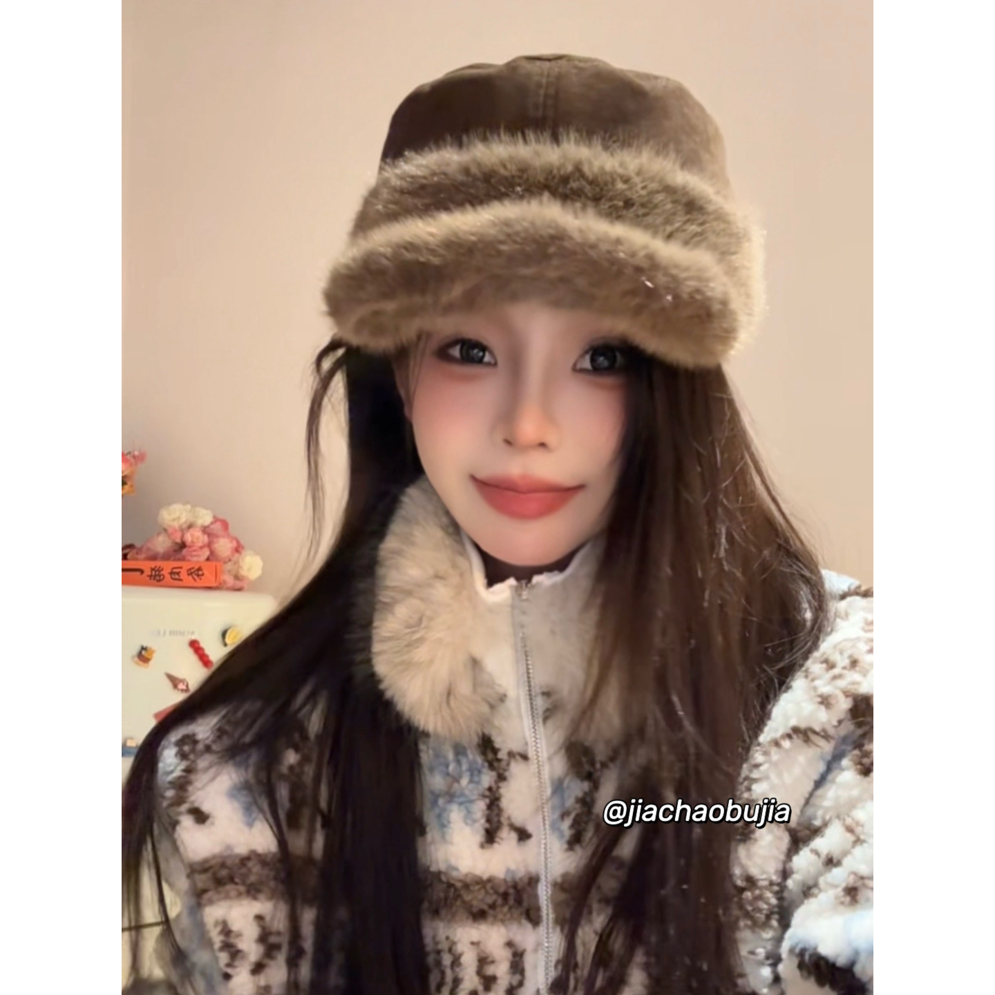 甜酷高级显脸小马术帽复古毛边秋冬新款大头可调节鸭舌帽