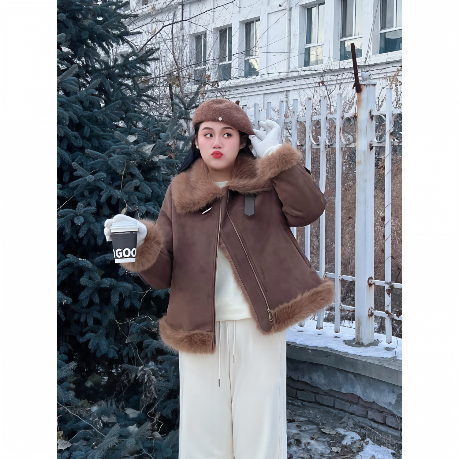 花契“枫糖松饼”大码女装冬季显瘦200斤胖mm复古机车短外套15593-F