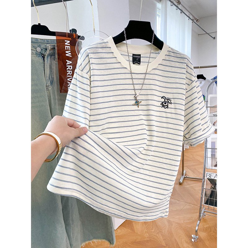 韩版t恤女2025新款夏季胖mm大码刺绣设计感宽松条纹短袖上衣2