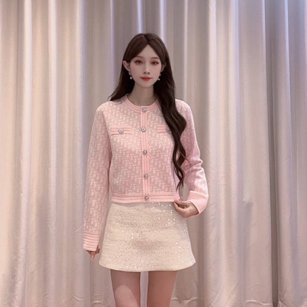 IEF/爱依服2025新款冬季小女人温柔时尚气质毛织上衣