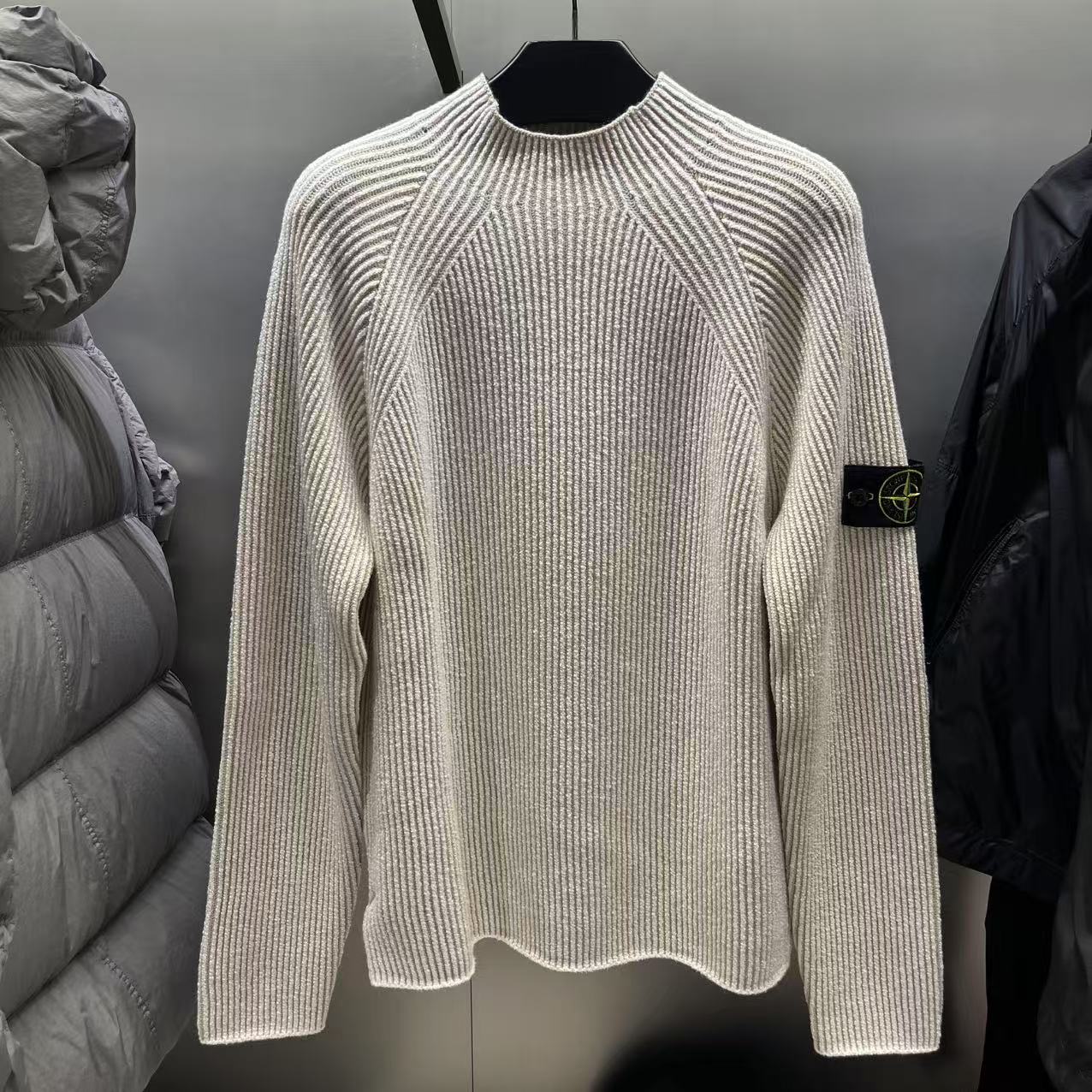 未使用 STONE ISLAND 石头岛/GG/男士羊毛混纺毛衣