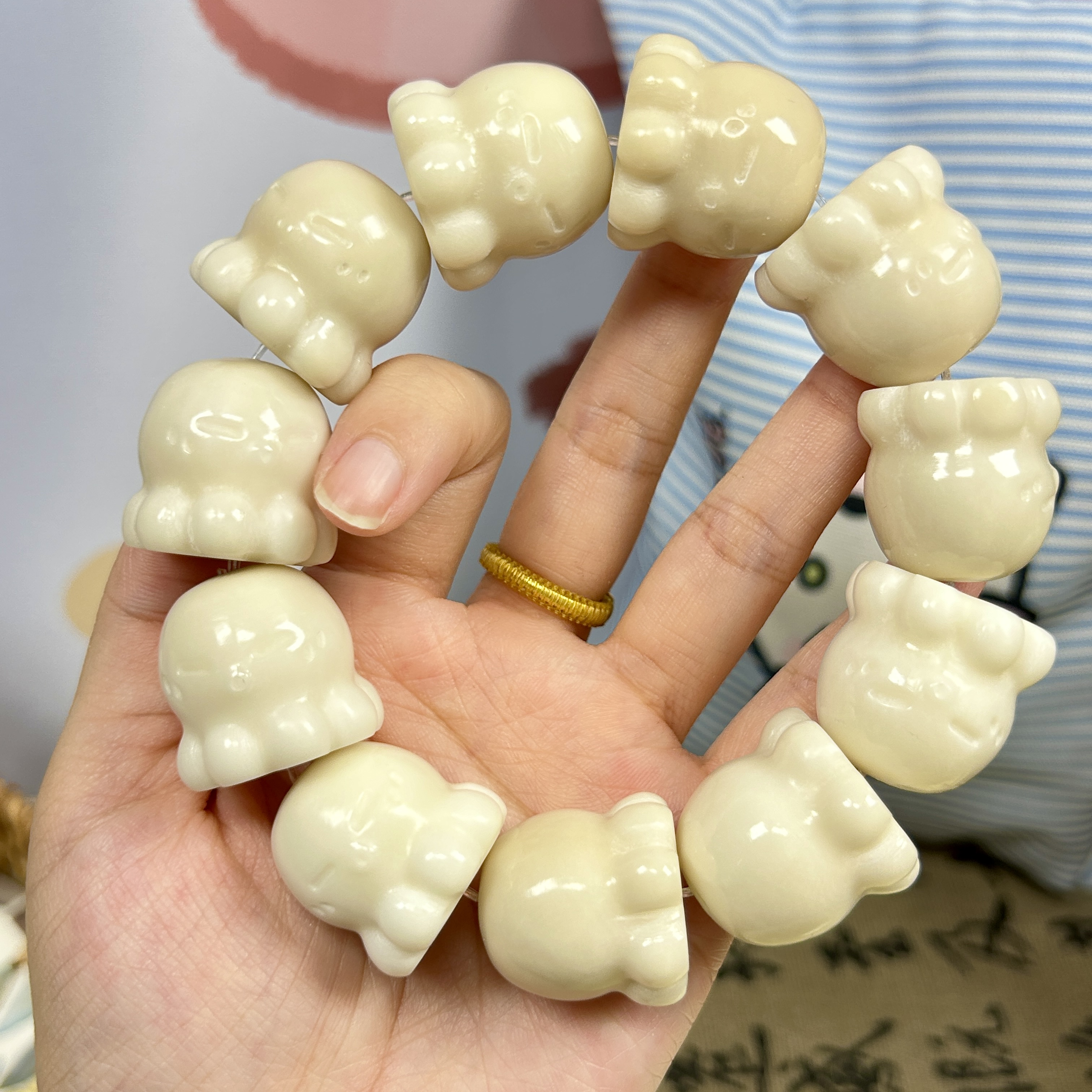 象牙果原果雕刻原白亲亲章鱼手串可爱文玩