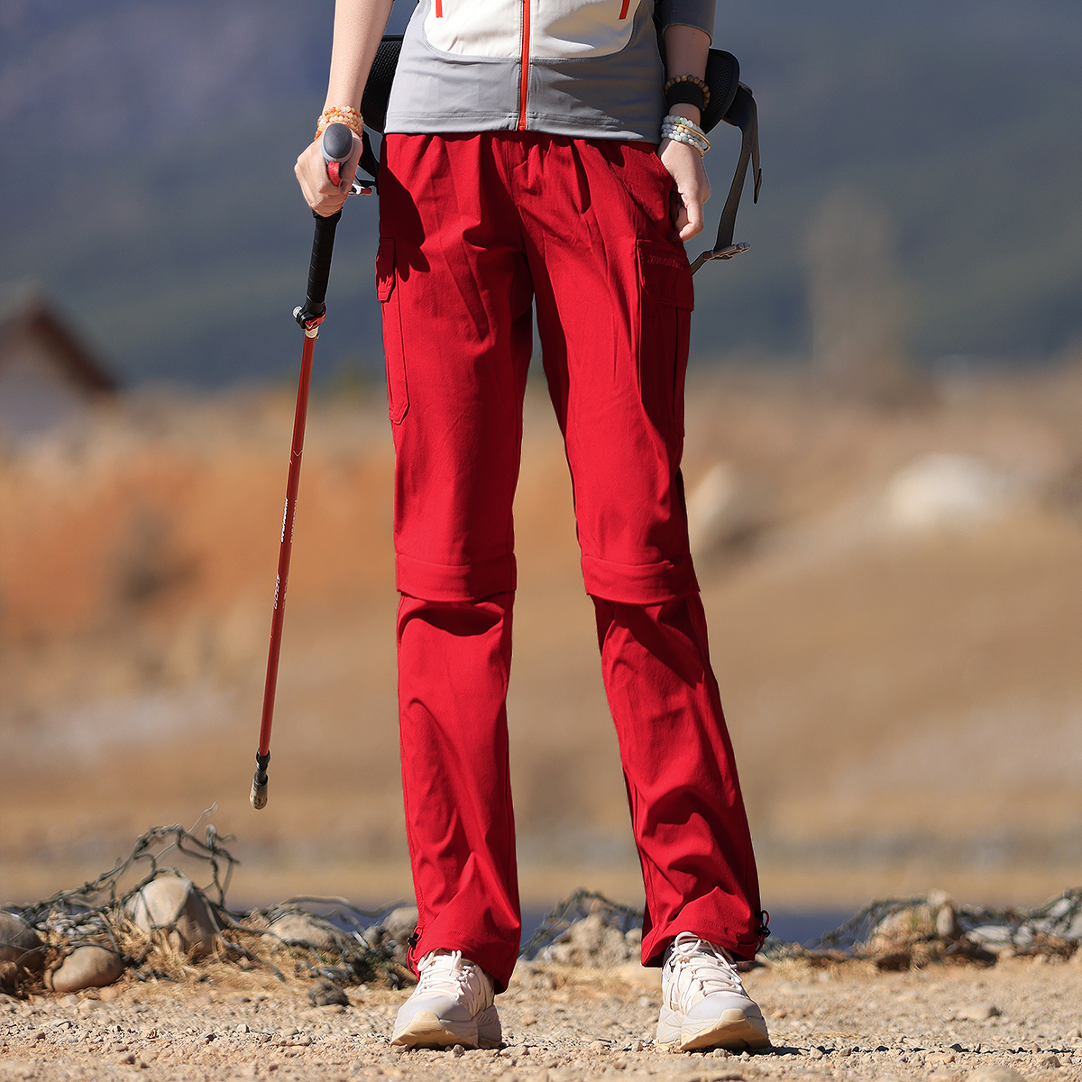 雪丘岛户外2025新款速干裤宽松工装登山出游可拆卸两穿直筒裤女款