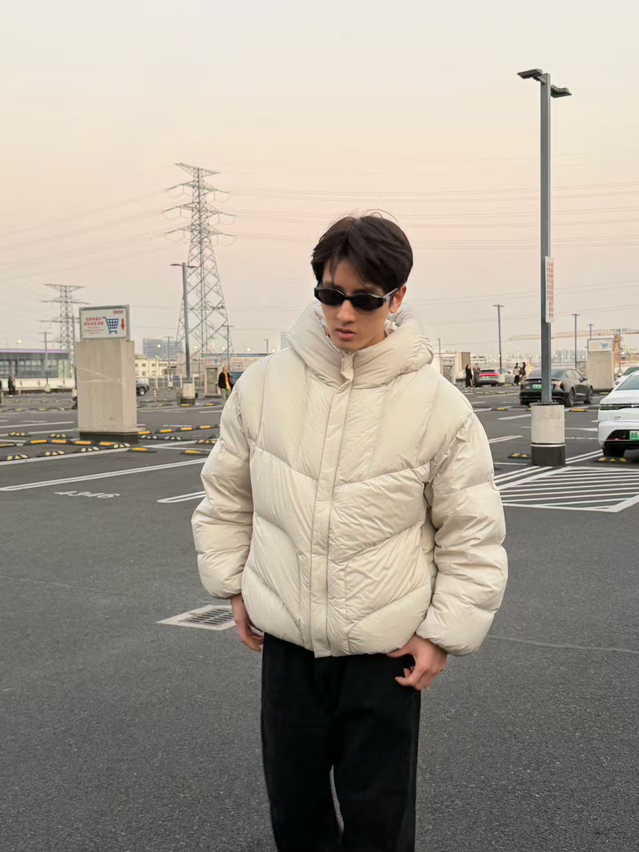 【FK】巨量鹅绒服带帽男冬季休闲泡泡轻薄羽绒服男士青年白鹅绒外套