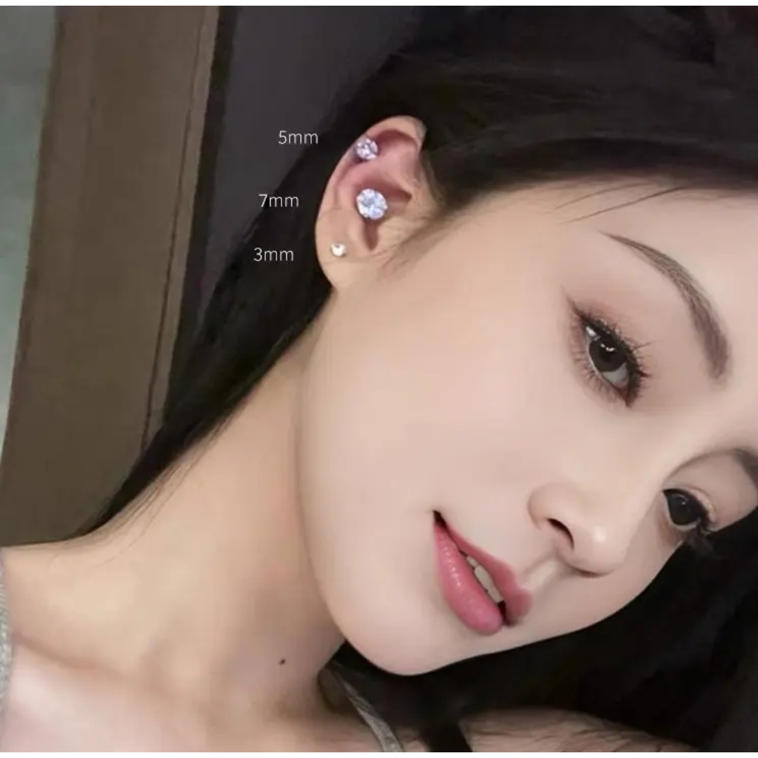 【爆闪耳钉】简约时尚百搭爆闪耳钉耳骨钉小巧精致