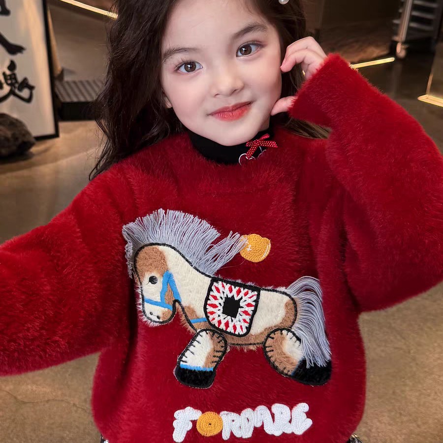 儿童水貂绒毛衣新年红色冬装2026新款儿童卡通针织衫女孩圣诞衣服