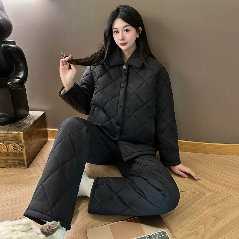 保暖女士家居服2025新款三层夹棉冬季睡衣女珊瑚绒加绒加厚两件套