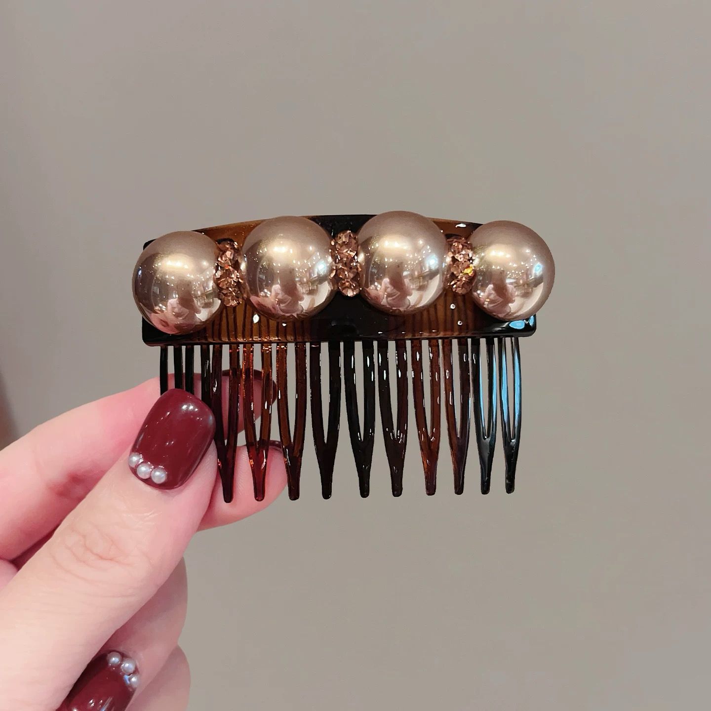 高级感大珍珠发梳女2025新款防滑插梳碎发刘海发卡简约百搭发钗