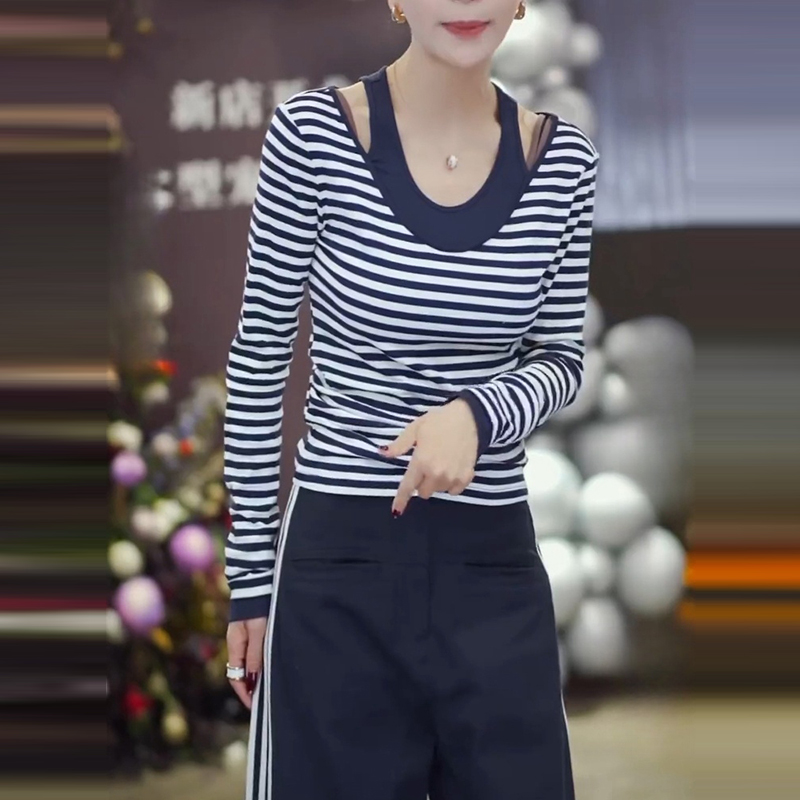 秋季新款休闲女装设计感洋气假两件长袖条纹T恤打底衫显瘦上衣潮