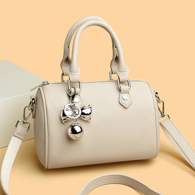 2025新款时尚女包手提枕头女简约单肩小百搭女士新款精品女士包包