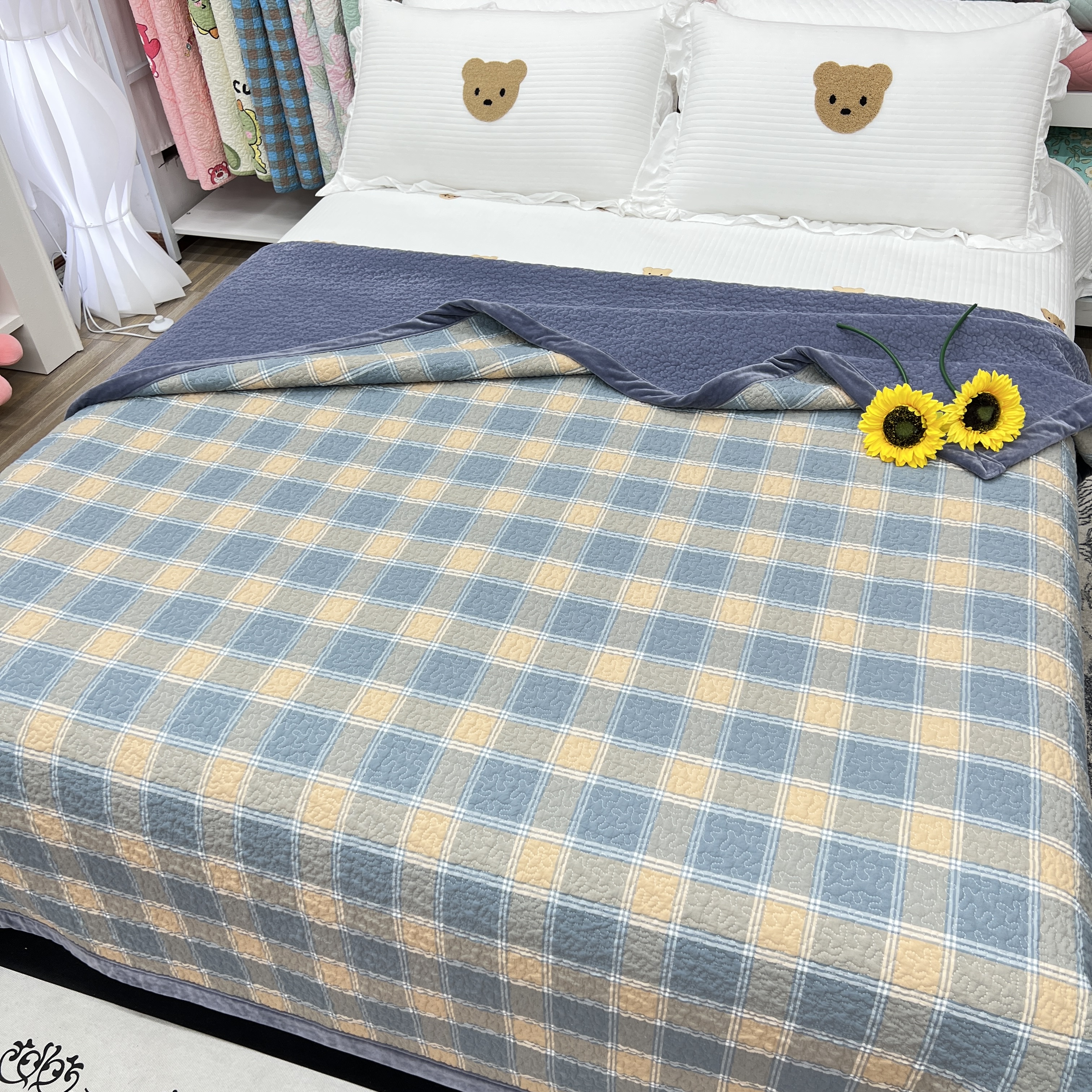 德芙绒色织纯棉双面双用床盖多功能三层夹棉亲肤绗缝