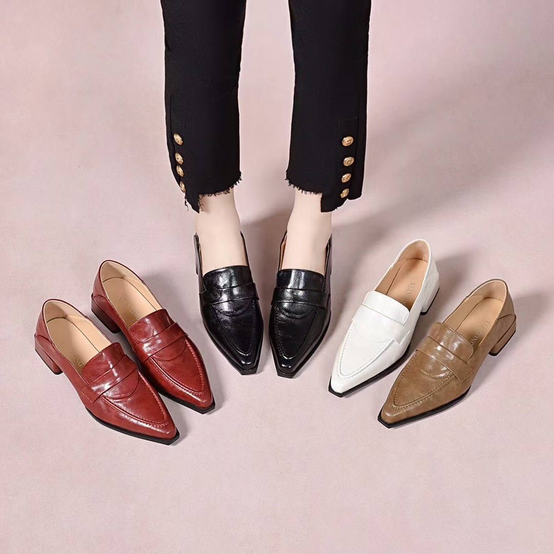 明星同款法式粗跟低跟尖头乐福鞋女士真皮商务皮鞋25年新款女单鞋