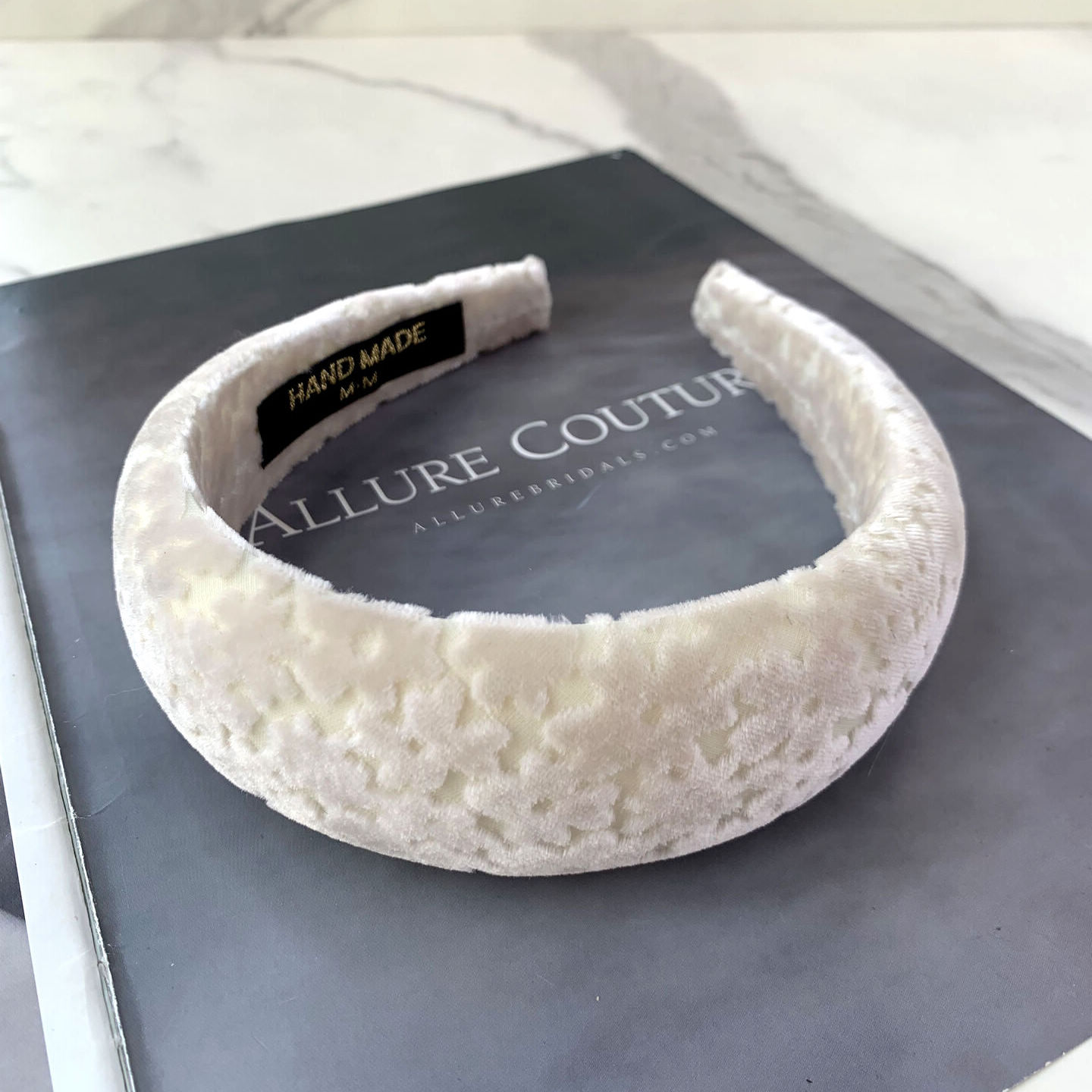 温柔风花朵丝绒高颅顶宽发箍白色厚海绵头箍发饰2025秋冬头饰女