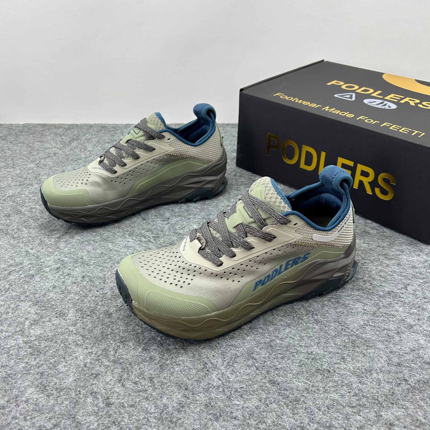 高端宽楦透气减震舒适时尚户外越野跑鞋男女网面便徒步男宽头鞋女