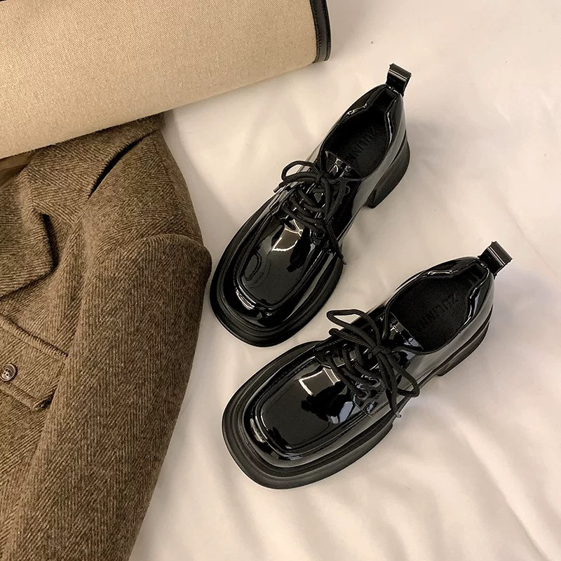 透气交叉绑带粗跟乐福鞋黑色皮鞋厚底加绒26款春秋系带小皮鞋女