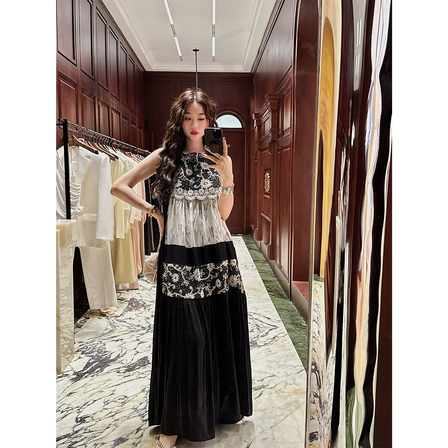 三吉黑花【花赋】国风烧花撞色连衣裙子2025新款今年流行新中式潮