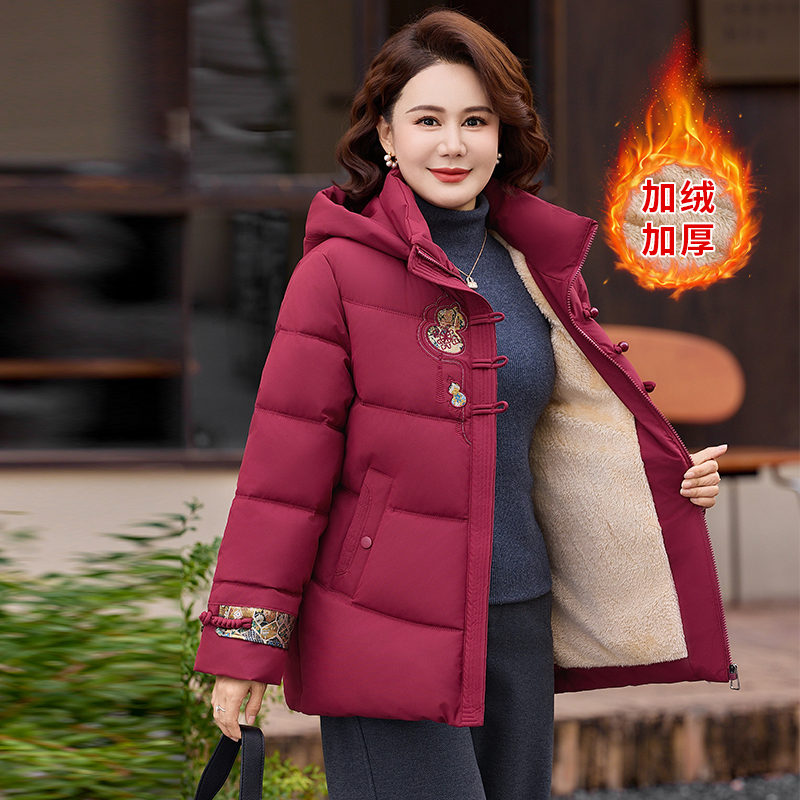 新中式气质妈妈装加绒加厚棉衣新款冬季中老年奶奶装保暖连帽棉袄