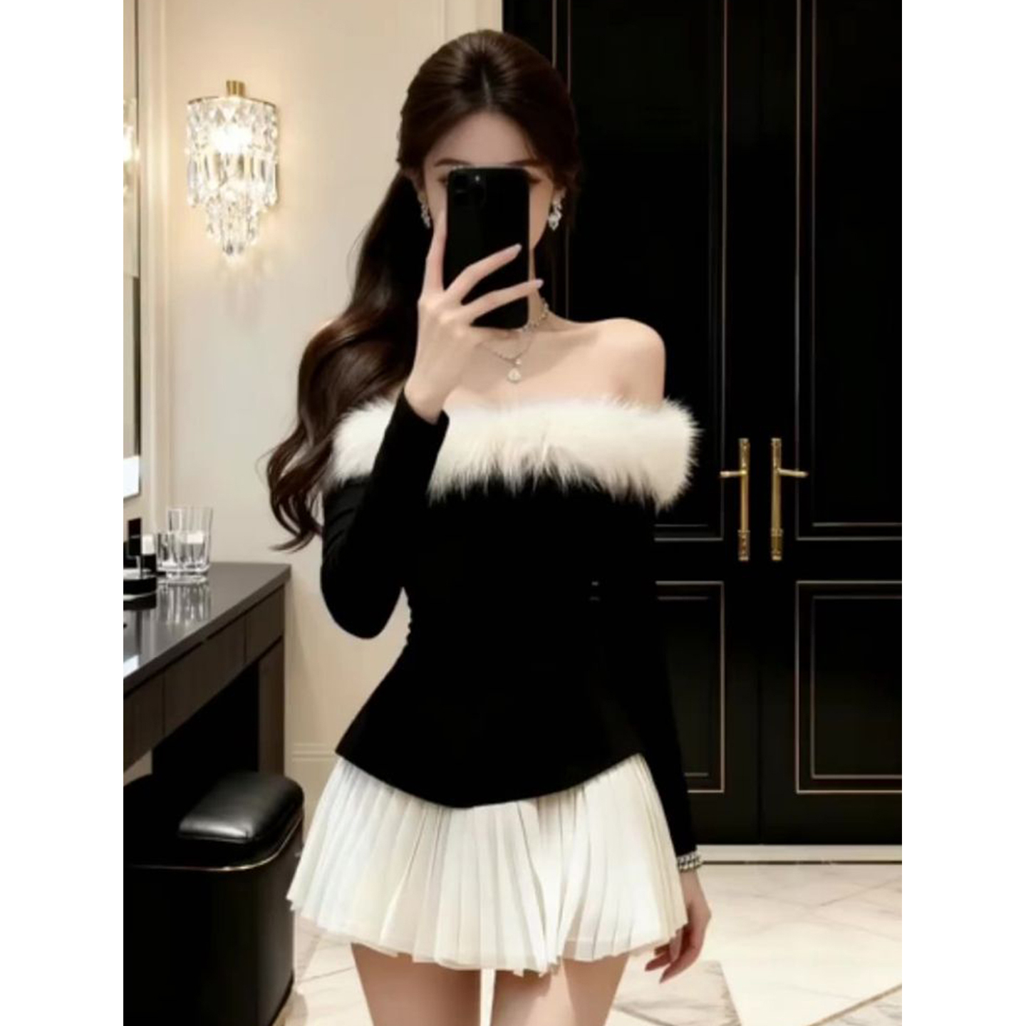 法式千金感黑白拼接毛茸茸一字肩连衣裙女2025年新款A字百褶短裙