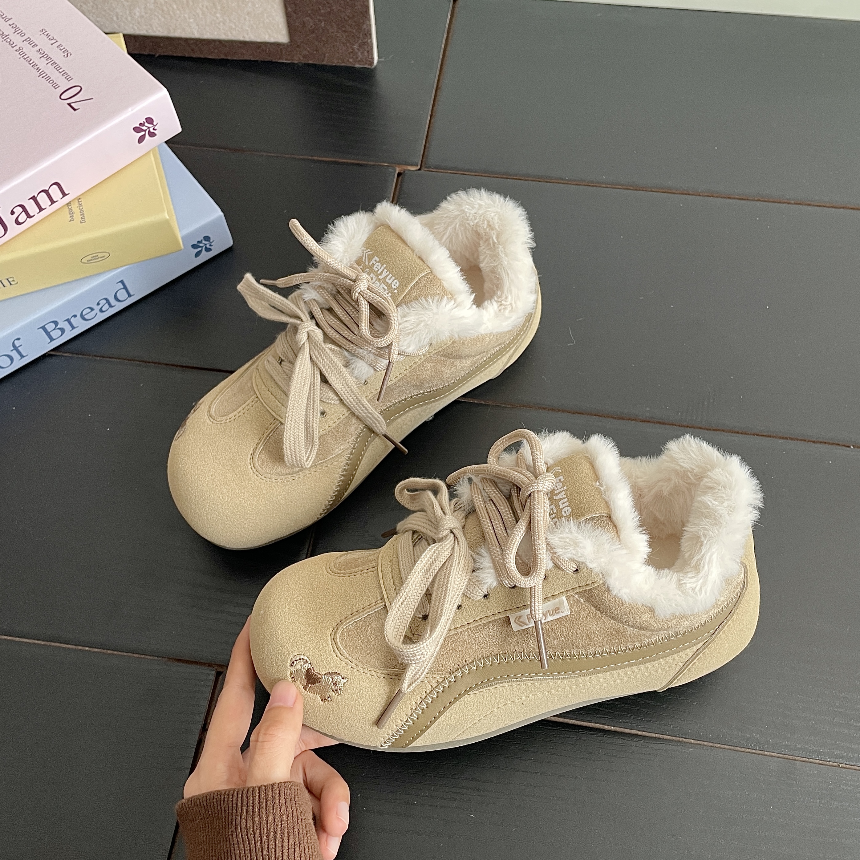 飞跃2025秋冬季加绒复古德训鞋女鞋潮流百搭学生鞋子休闲ins板鞋