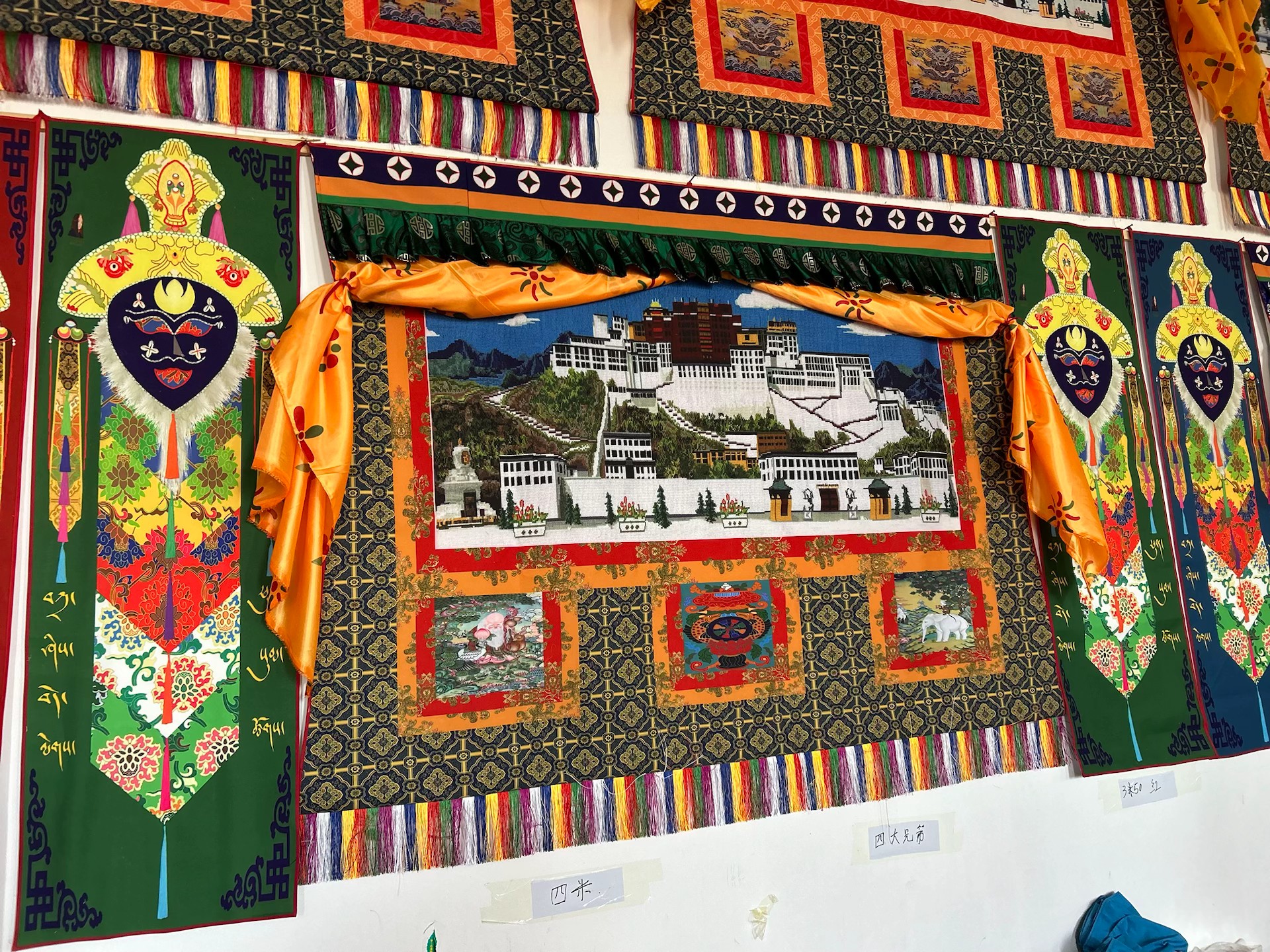 藏式布达拉宫绿色款宽度三米高度一米五三件套