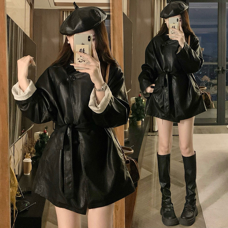 高级设计感收腰翻边皮衣外套复古黑色PU皮西装风衣外套