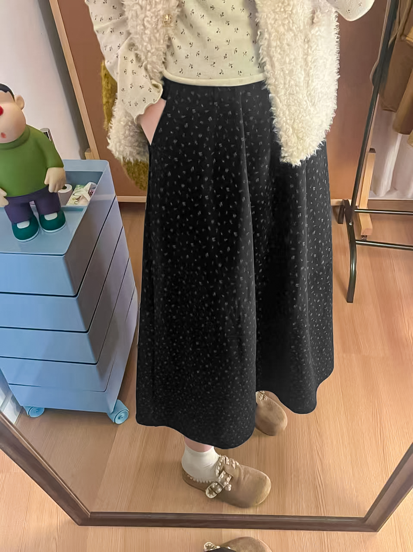 【在在at at】碎花加厚呢子休闲半身裙女2025新款高腰显瘦A字裙子