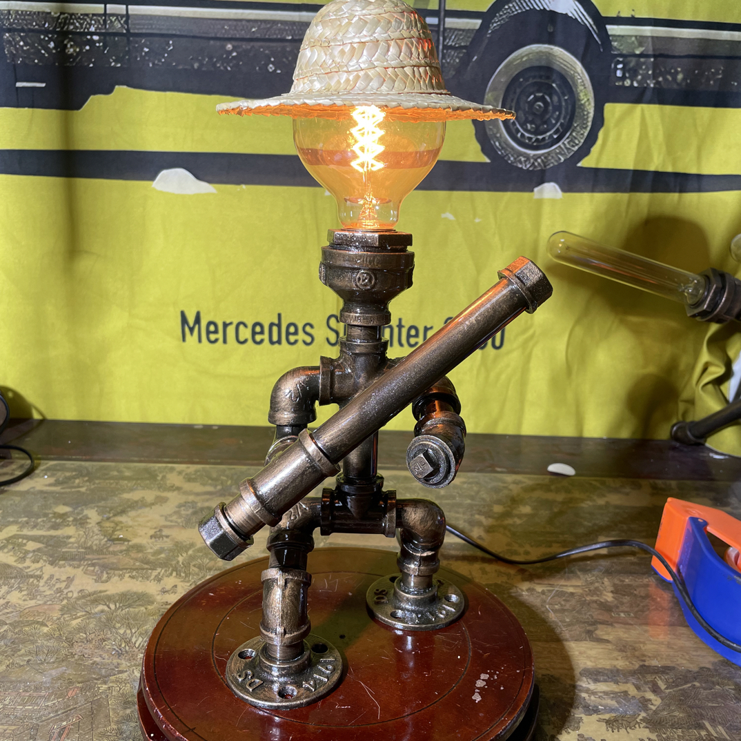 复古工业风摆件创意水管机器人家居摆件酒吧装饰灯饰餐边柜摆件