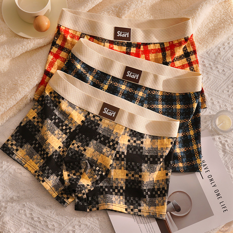 男士秋冬款纯棉内裤男生格子抑菌舒适宽松透气四季四角平角裤裤衩