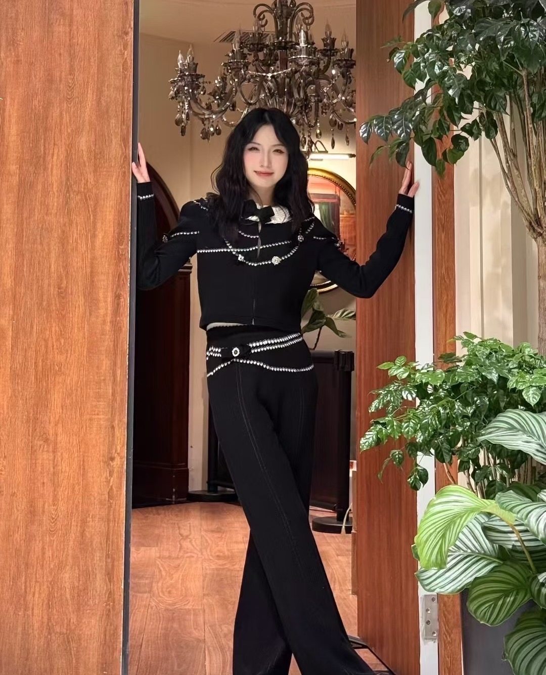 【今安】通勤上衣蝴蝶结娃娃领绣花轻奢风针织开衫25秋冬长裤套装