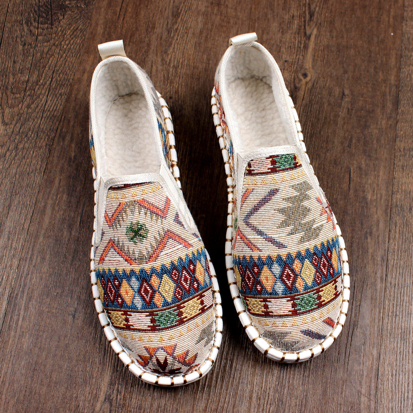 2025新款冬季软底加厚加绒老北京布鞋男一脚蹬休闲民族风保暖棉鞋