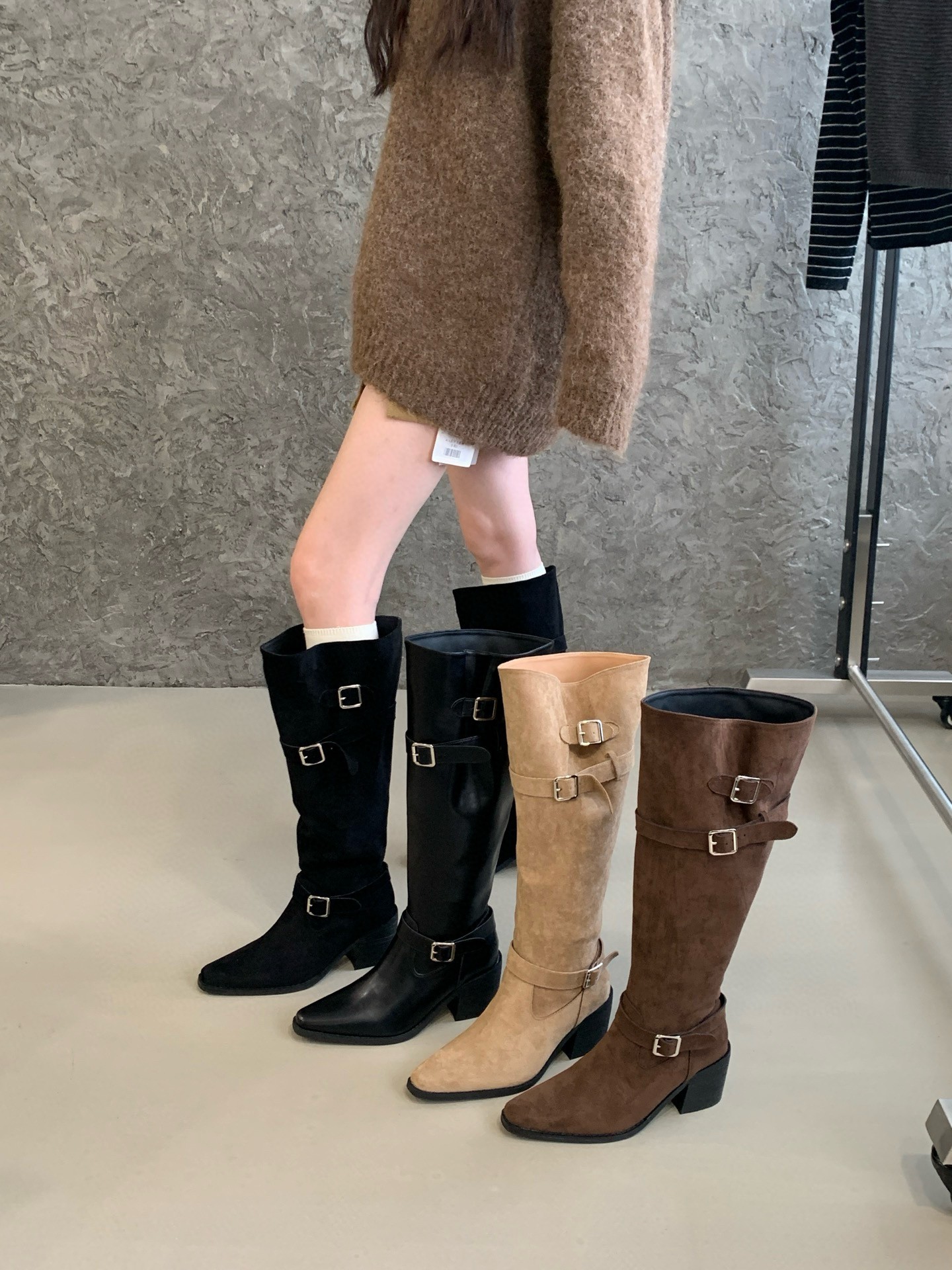 2025秋冬新品～一鞋多穿时尚气质款美拉德设计感长筒靴粗跟时装靴