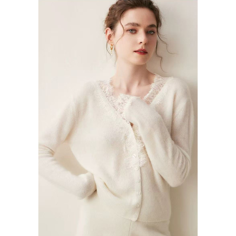 羊毛开衫女气质上衣时尚百搭小香风外套长袖宽松针织温柔打底毛衣