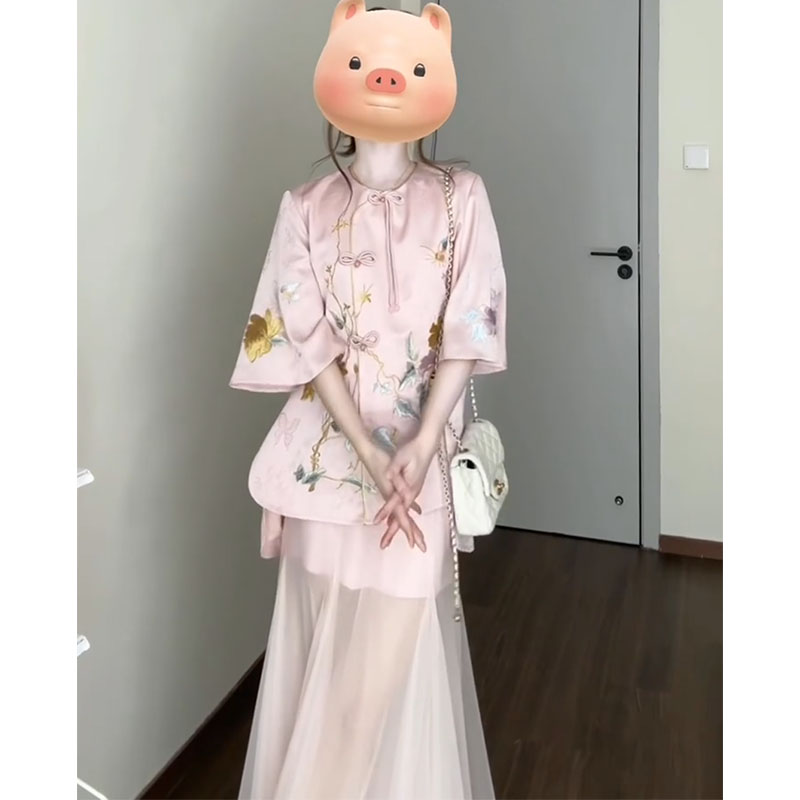 新中式国风粉色盘扣上衣两件套半裙轻奢气质高级感套装春夏季