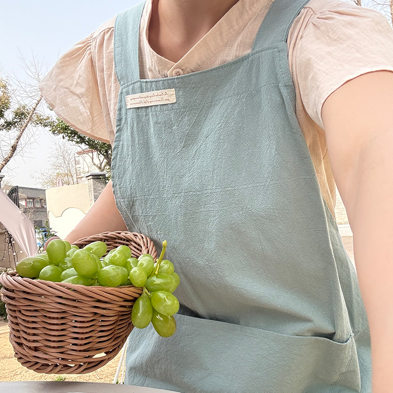 高颜值年轻人围裙上班用2025新款夏季薄款工作服厨房家用做饭好看