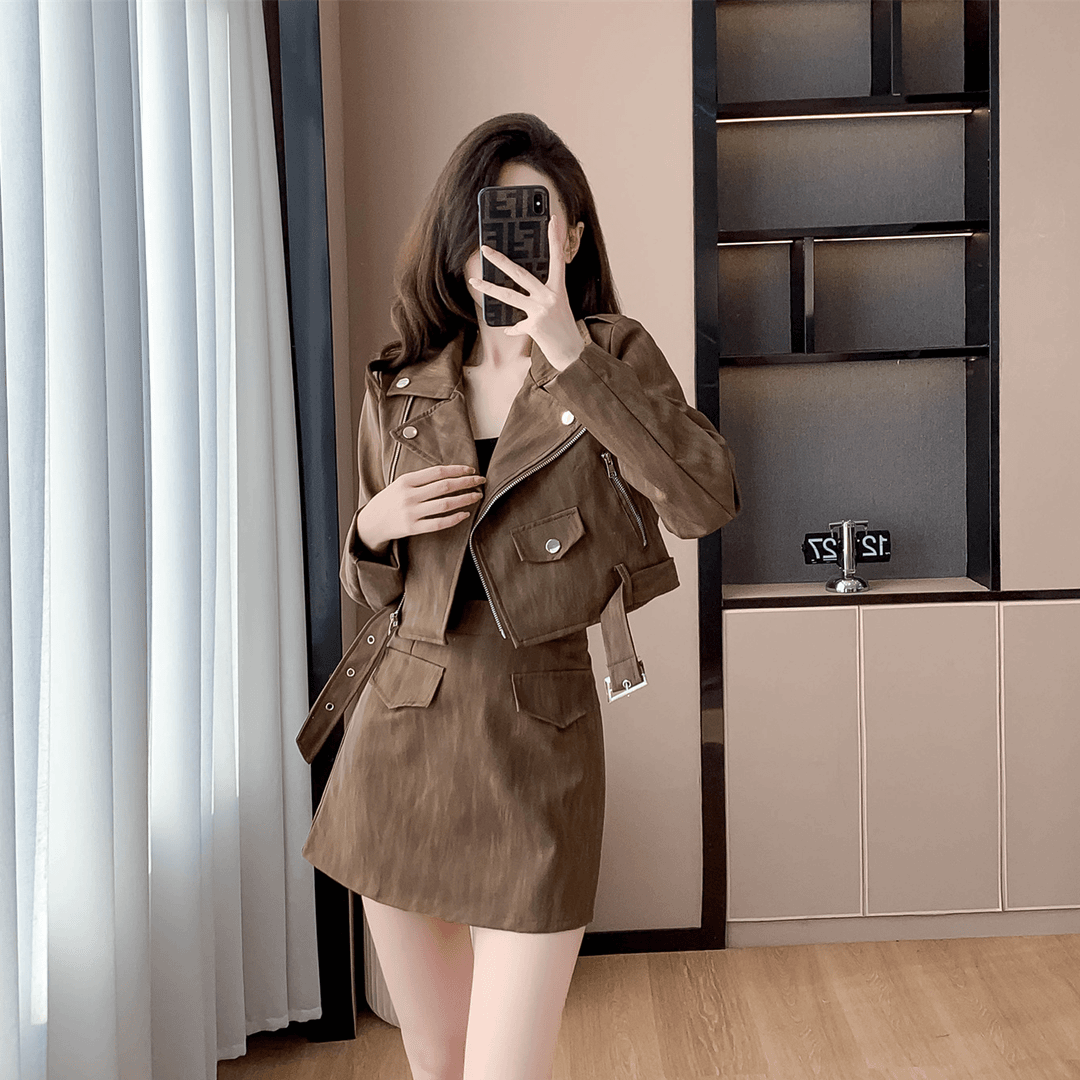 2025早秋气质甜辣休闲夹克炸街设计感时尚短裙显瘦短款百搭皮套装