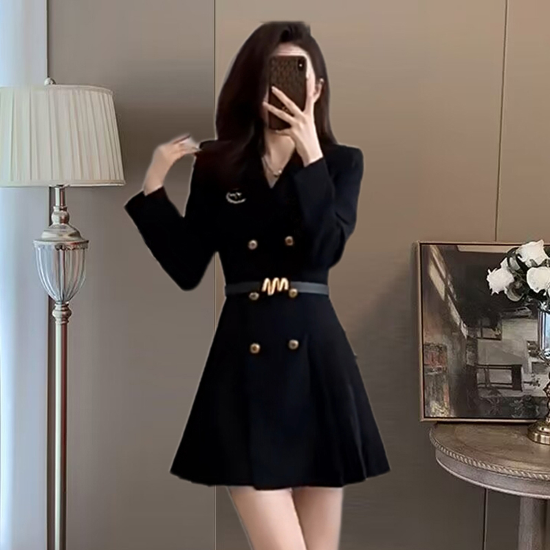 赫本风黑色西装连衣裙2025新气质通勤小个子西服修身百褶裙子1875