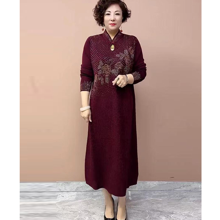 春秋长袖水滴领烫钻连衣裙妈妈装长款气质重工针织打底裙时尚新款