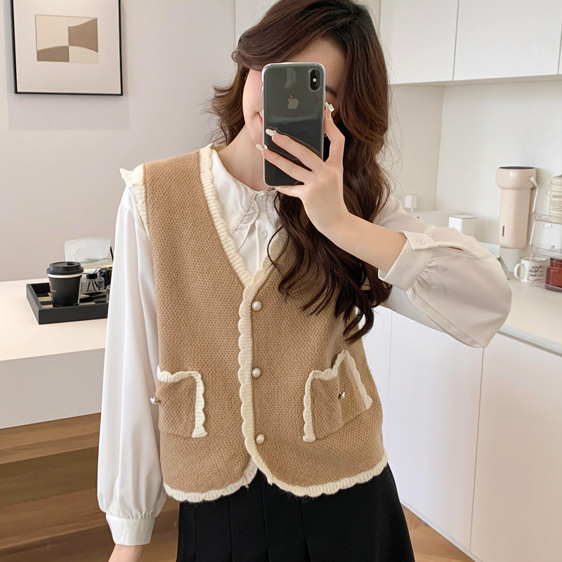 2025春秋季新款V领洋气小香风针织开衫马甲女短款外穿上衣背心