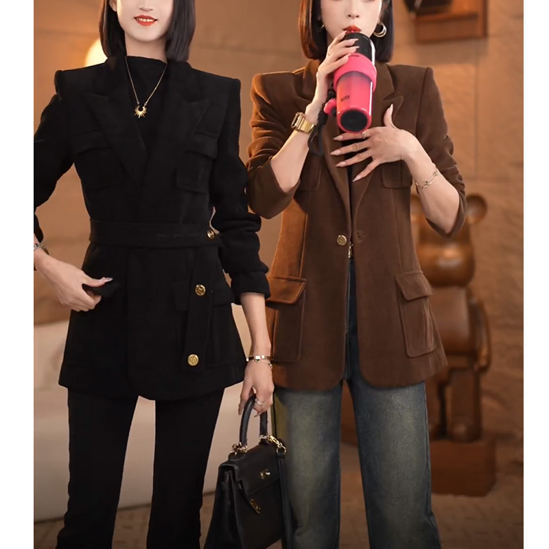 雅丹风高级感复古灯芯绒西装外套女秋冬气质收腰显瘦西服【送腰带】