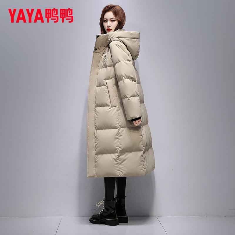 YAYA/鸭鸭加厚长款过膝羽绒服女士2025新款冬季时尚保暖极寒外套