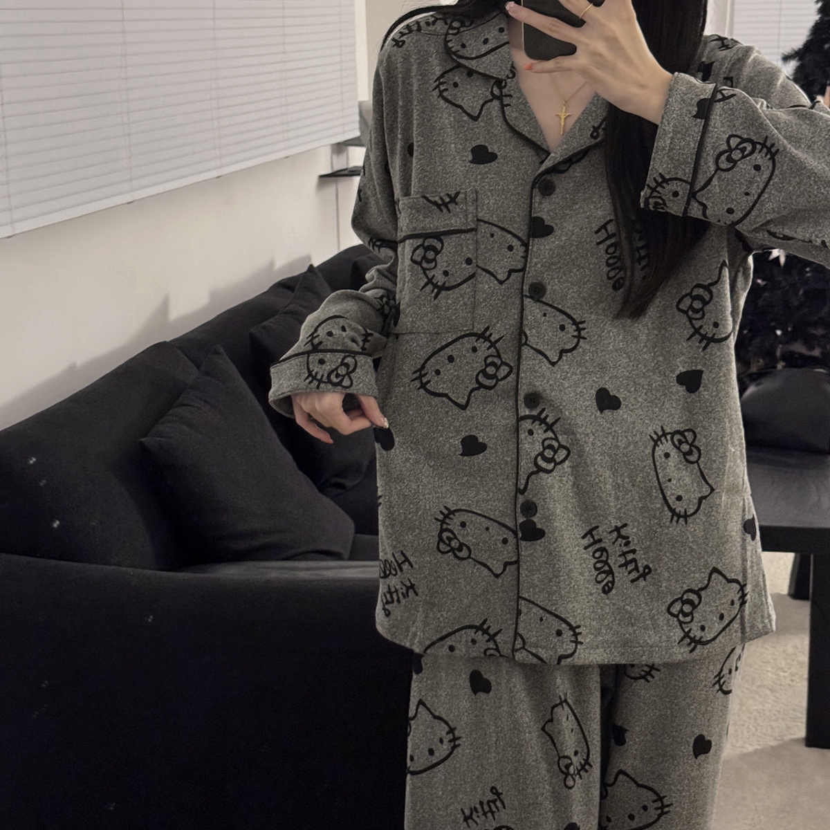 德绒保暖睡衣女套装长袖长裤秋冬加绒kt猫印花宽松翻领春秋家居服