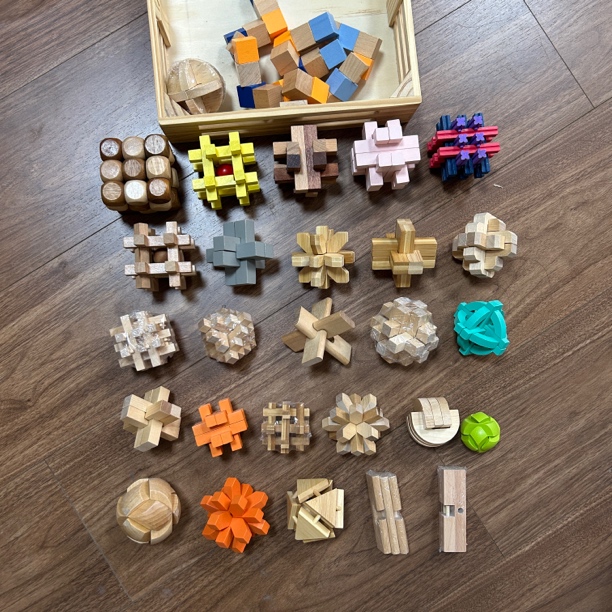 【拍8个以上送一个孔明锁+一个木盒】孔明锁套装木制小学生儿童