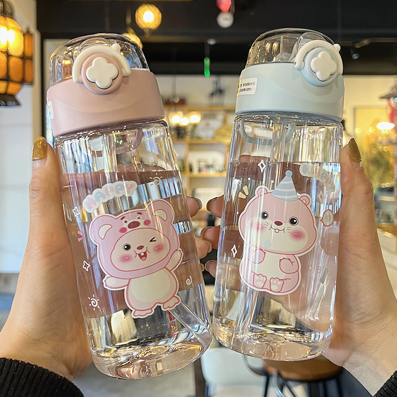 儿童水杯6-12岁大容量弹盖吸管杯防摔便携小学生上学专用2025新