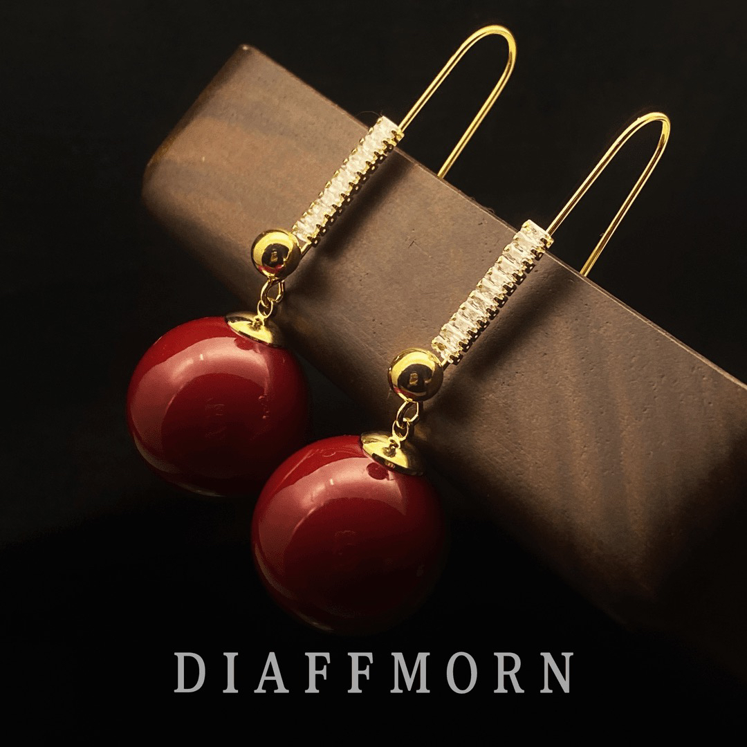 铜合金仿珍珠耳饰 YinMan【相思豆】安可拉红珠珠耳环轻奢