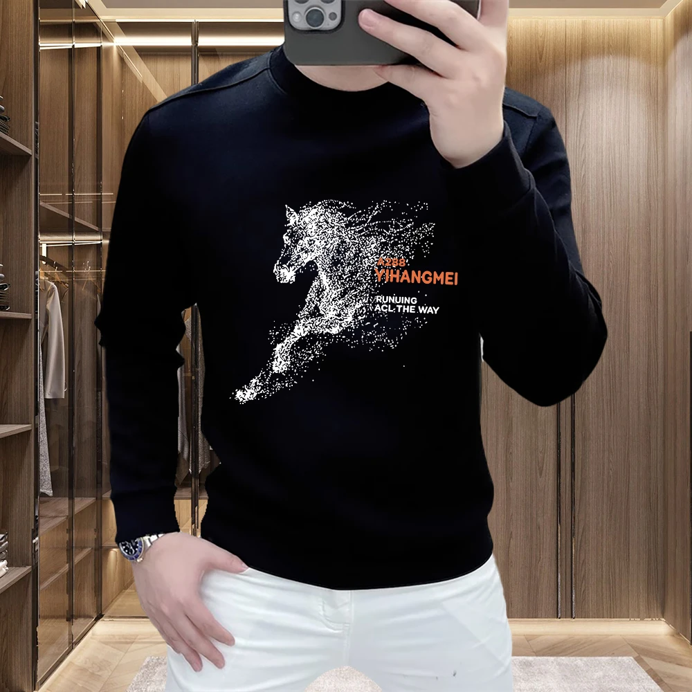 男士秋冬季新款上衣长袖t恤男青年时尚骏马印花个性潮流帅气男装
