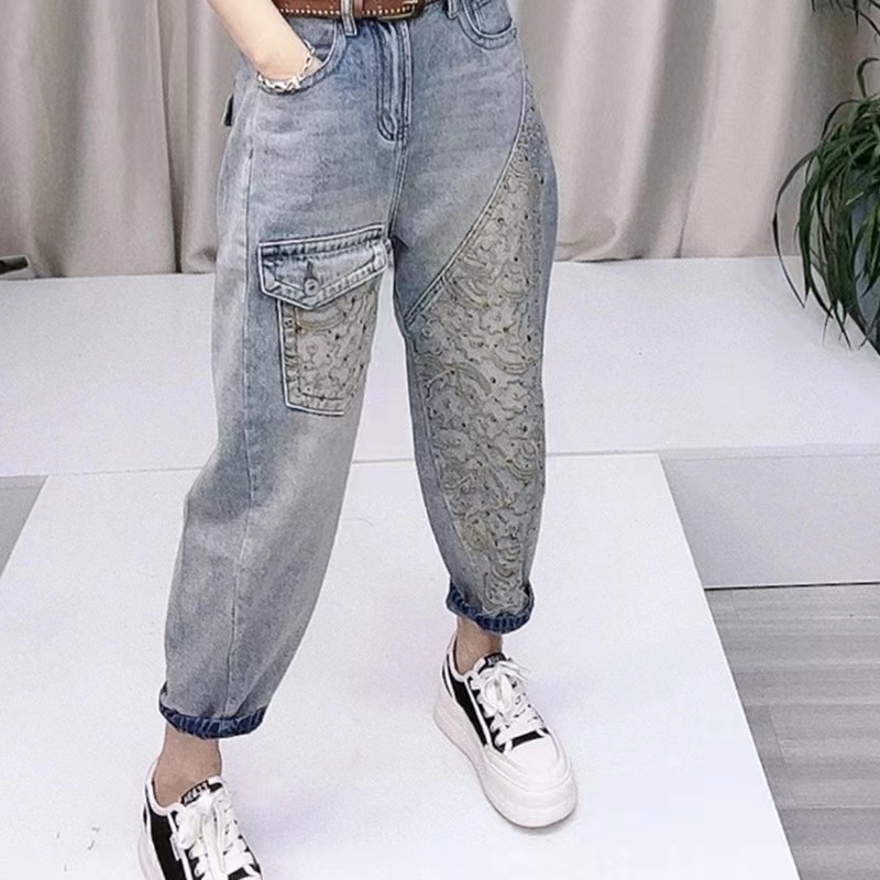 牛仔裤女2025新款秋季休闲小众口袋韩版时尚百搭显瘦刺绣复古裤子